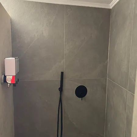 Maison Nafplio, Chic In The Old Town Lejlighed *