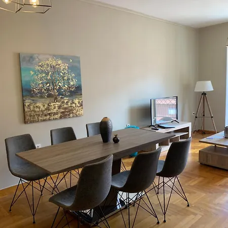 Apartment Maison Nafplio, Chic In The Old Town Nafplio