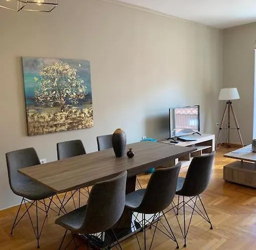 Maison Nafplio, Chic In The Old Town Apartman